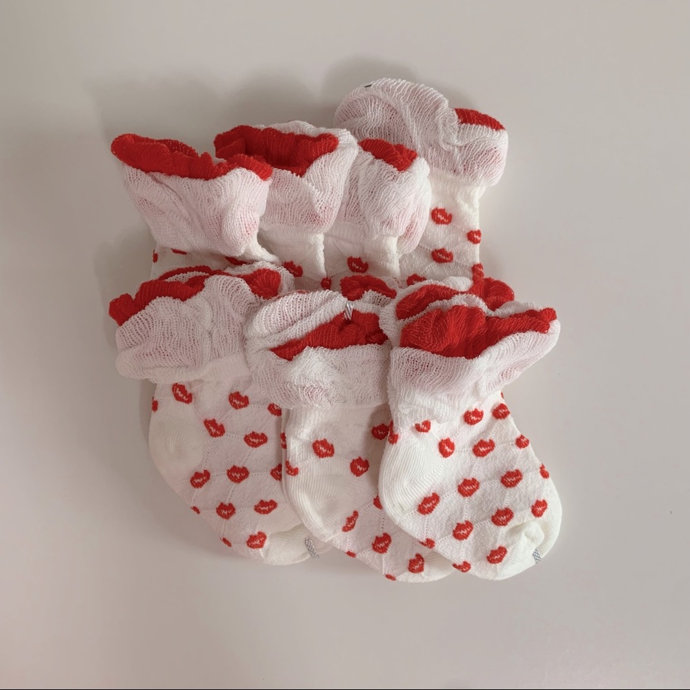 ⭐️3 for $12⭐️ Set of 6 Baby socks with ruffles